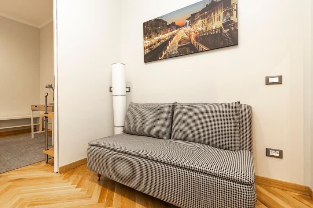 The Italian Design - 10 Minutes To Duomo Apartment Милано Екстериор снимка